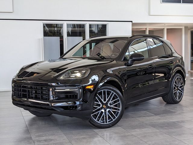 2024 Porsche Cayenne Base