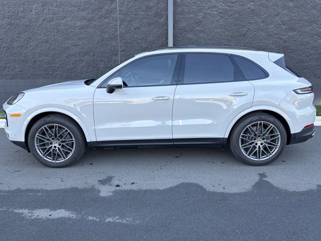 2024 Porsche Cayenne Base