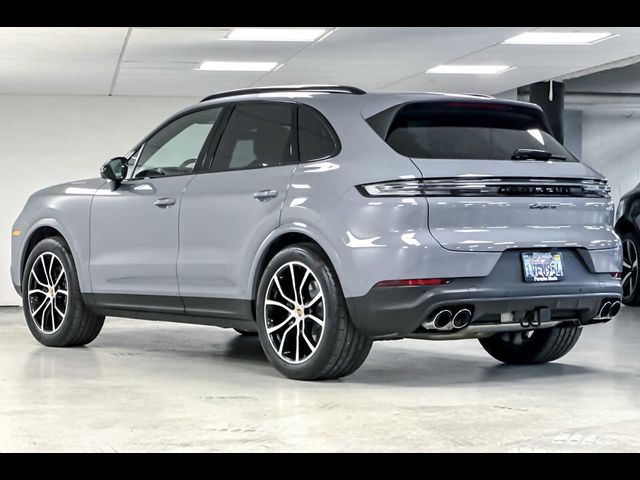 2024 Porsche Cayenne Base