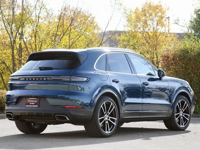 2024 Porsche Cayenne Base