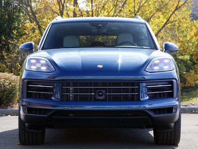 2024 Porsche Cayenne Base