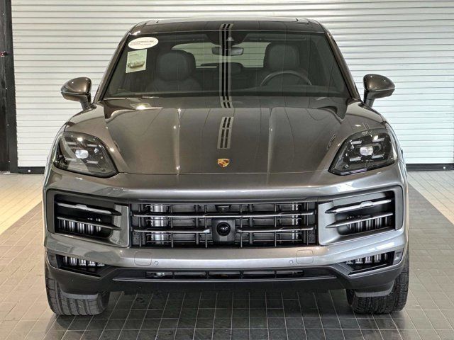 2024 Porsche Cayenne Base