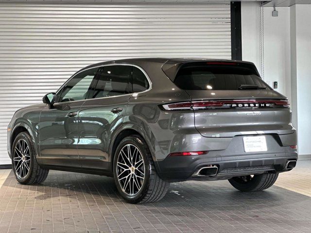 2024 Porsche Cayenne Base