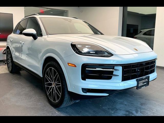 2024 Porsche Cayenne Base