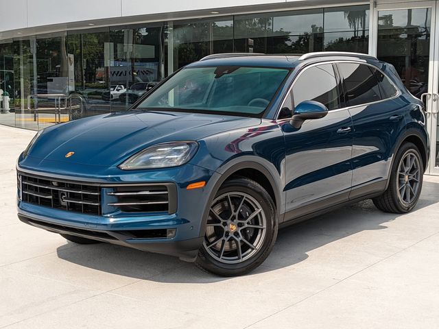 2024 Porsche Cayenne Base