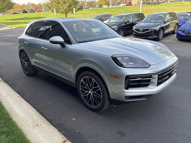 2024 Porsche Cayenne Base