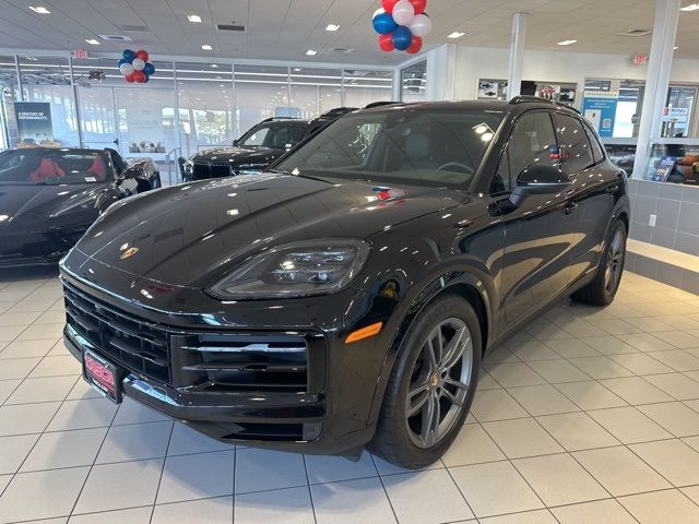 2024 Porsche Cayenne Base