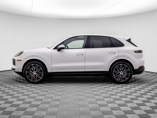 2024 Porsche Cayenne Base