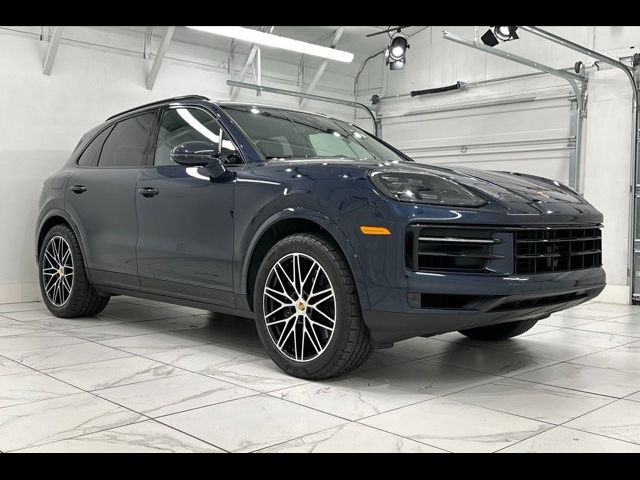 2024 Porsche Cayenne Base