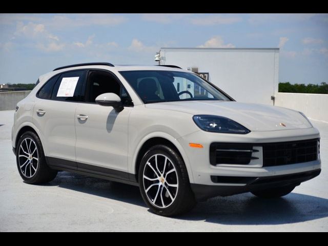 2024 Porsche Cayenne Base