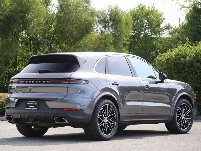 2024 Porsche Cayenne Base