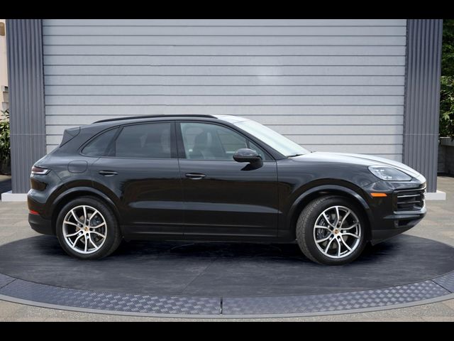 2024 Porsche Cayenne Base