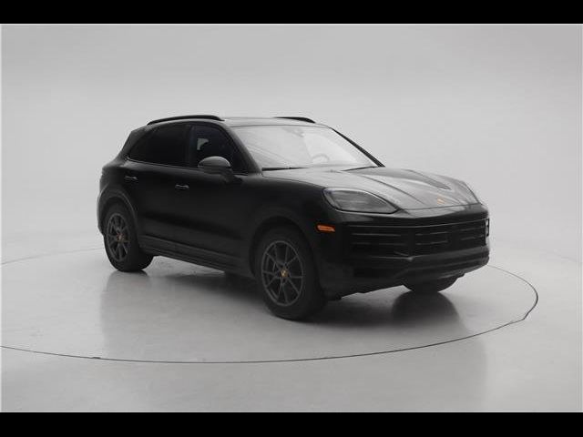 2024 Porsche Cayenne Base