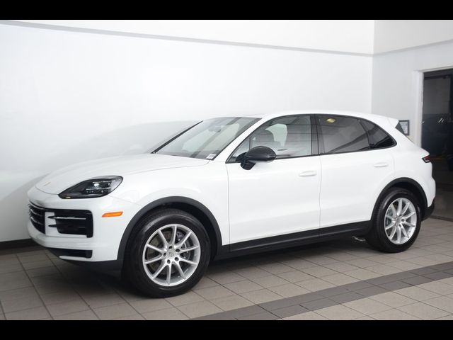 2024 Porsche Cayenne Base