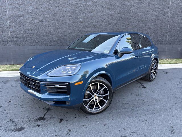 2024 Porsche Cayenne Base