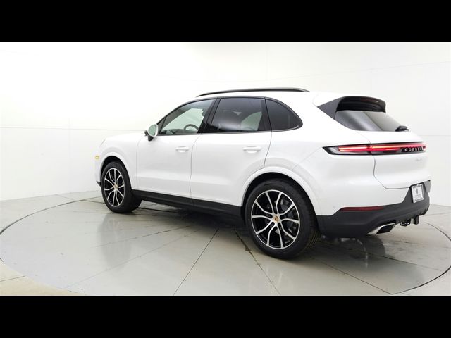 2024 Porsche Cayenne Base