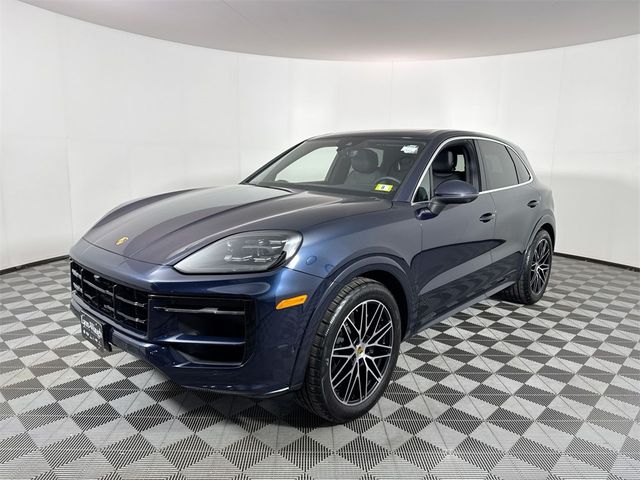 2024 Porsche Cayenne Base