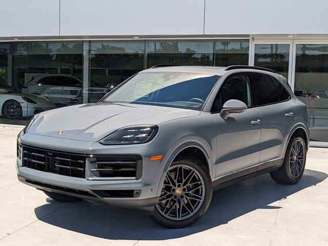 2024 Porsche Cayenne Base