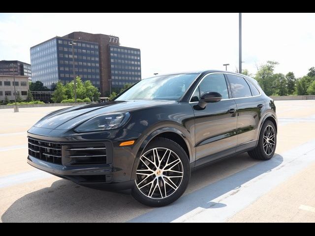 2024 Porsche Cayenne Base