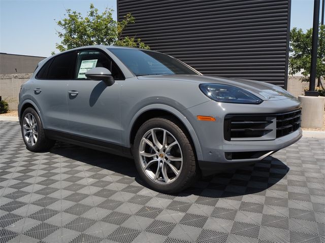 2024 Porsche Cayenne Base