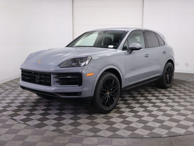 2024 Porsche Cayenne Base