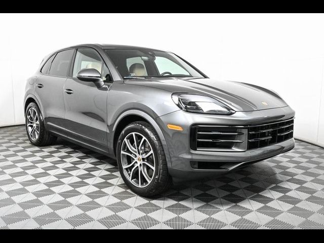 2024 Porsche Cayenne Base