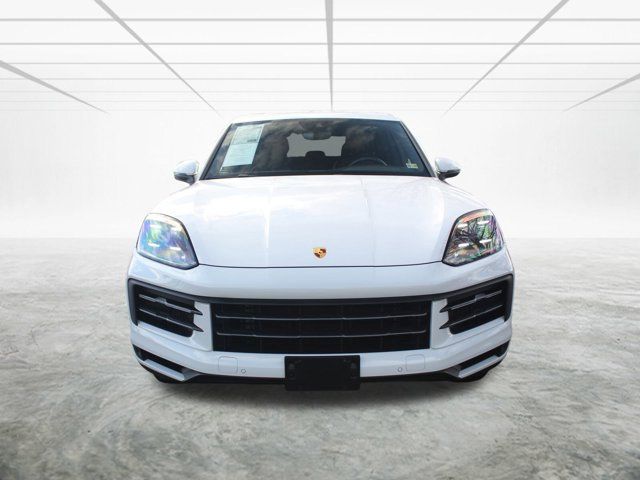 2024 Porsche Cayenne Base