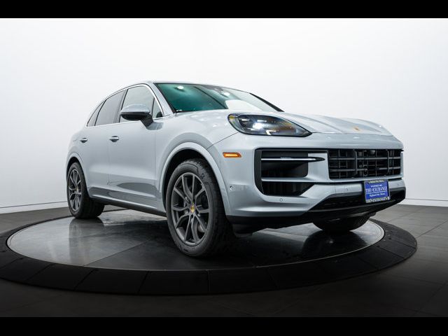 2024 Porsche Cayenne Base