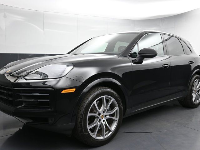 2024 Porsche Cayenne Base