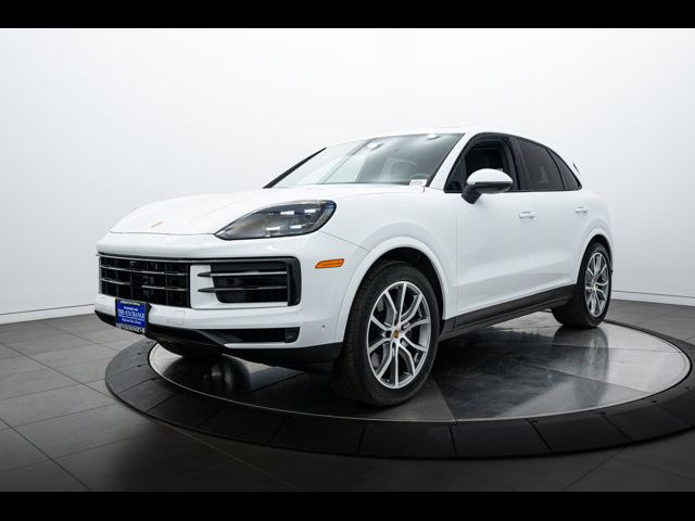 2024 Porsche Cayenne Base