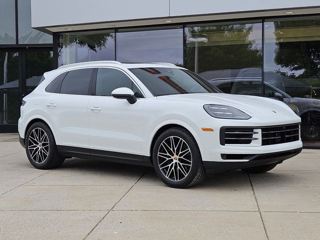 2024 Porsche Cayenne Base