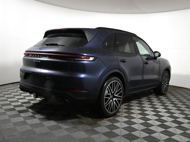 2024 Porsche Cayenne Base