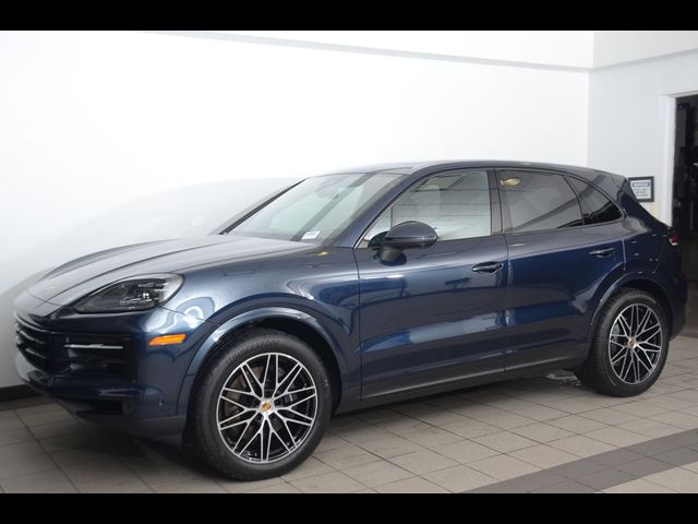 2024 Porsche Cayenne Base