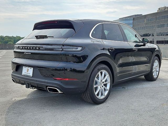 2024 Porsche Cayenne Base