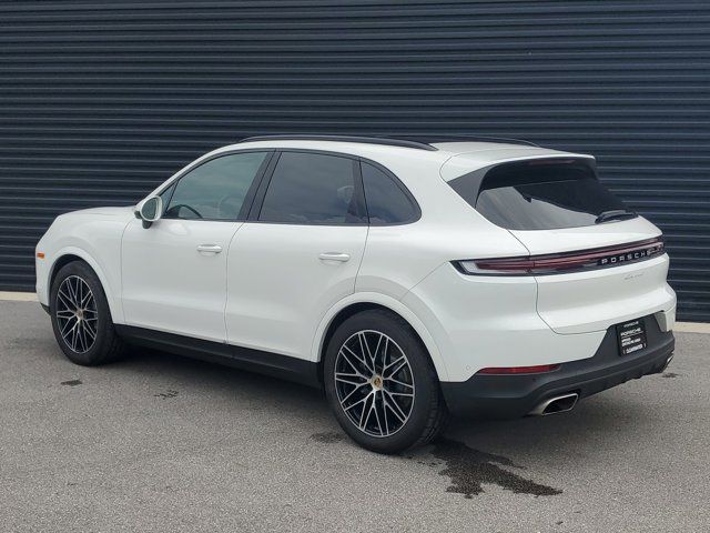 2024 Porsche Cayenne Base