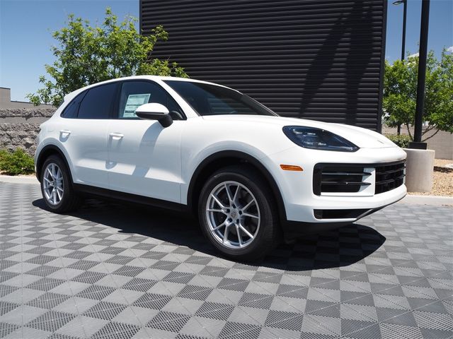 2024 Porsche Cayenne Base