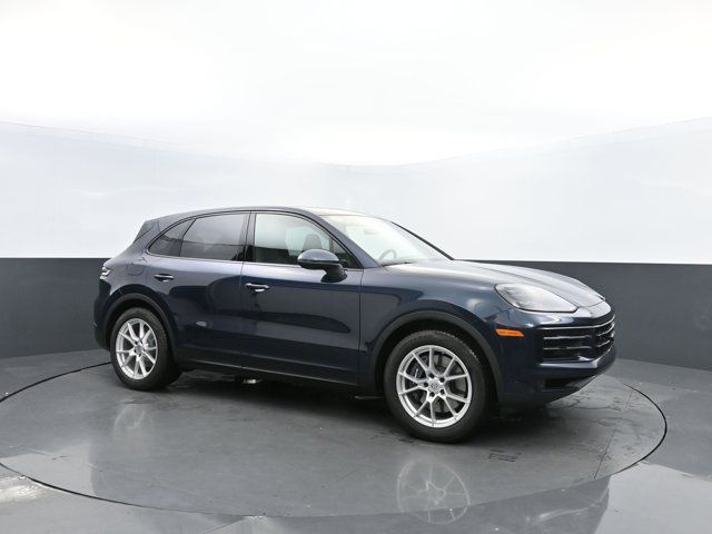 2024 Porsche Cayenne Base