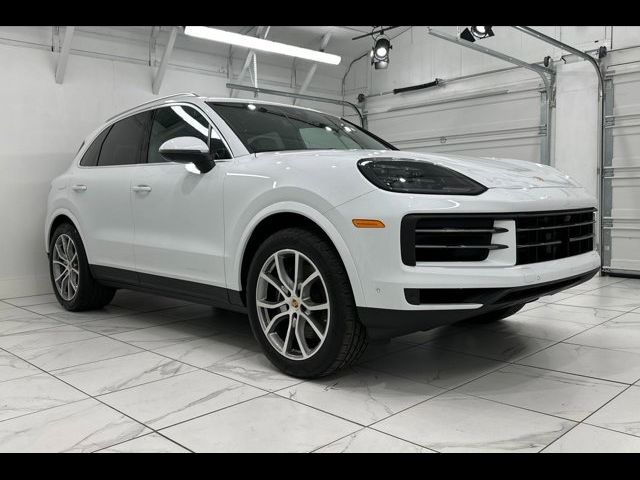 2024 Porsche Cayenne Base