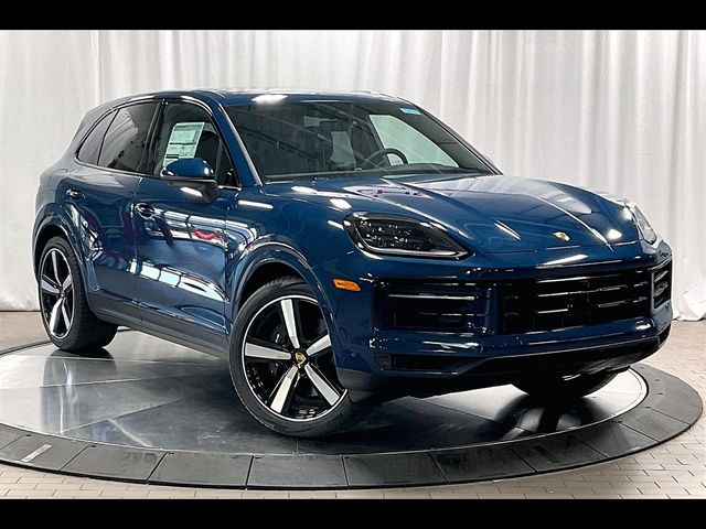 2024 Porsche Cayenne Base