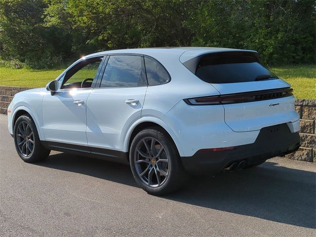 2024 Porsche Cayenne Base