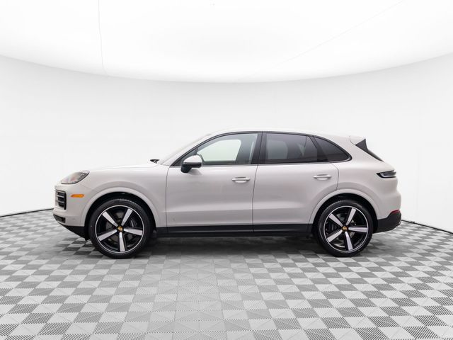 2024 Porsche Cayenne Base