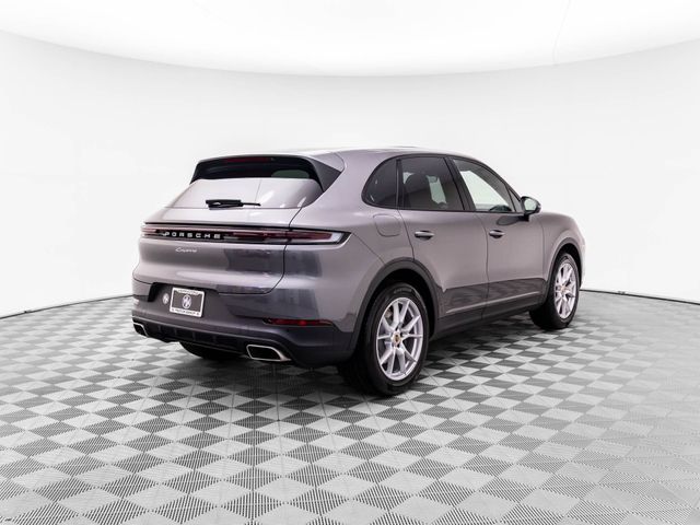 2024 Porsche Cayenne Base