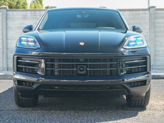 2024 Porsche Cayenne Base