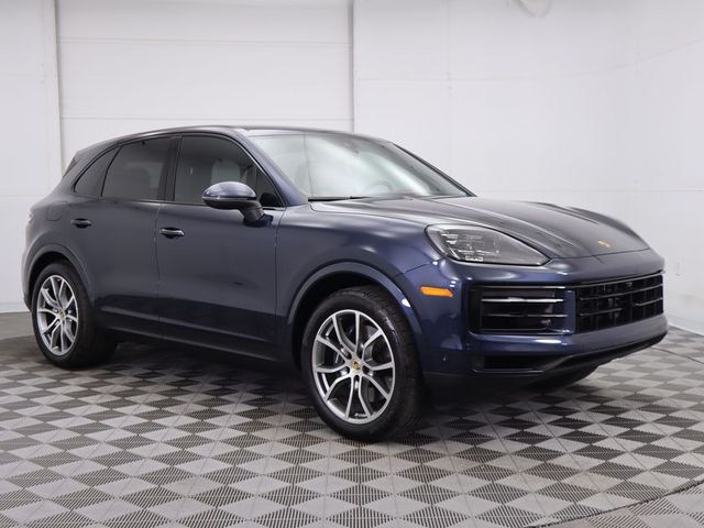 2024 Porsche Cayenne Base