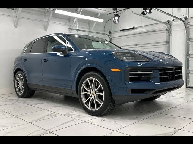 2024 Porsche Cayenne Base