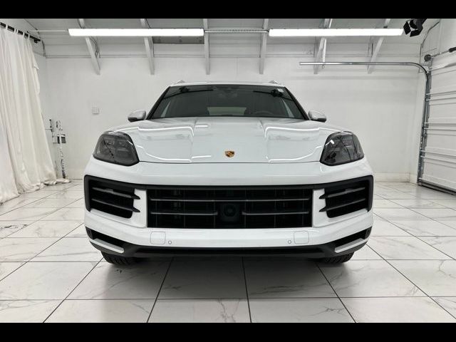 2024 Porsche Cayenne Base