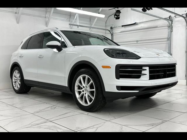 2024 Porsche Cayenne Base