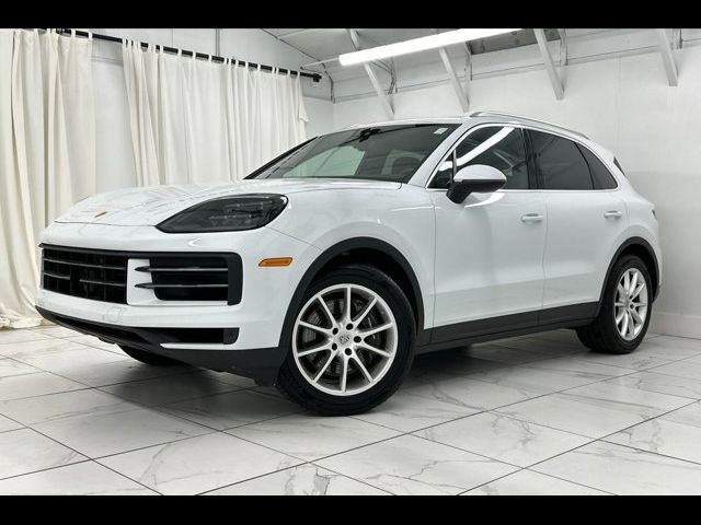 2024 Porsche Cayenne Base