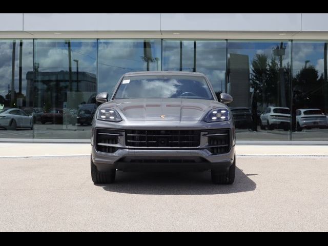 2024 Porsche Cayenne Base