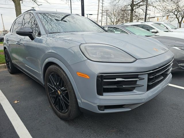 2024 Porsche Cayenne Base